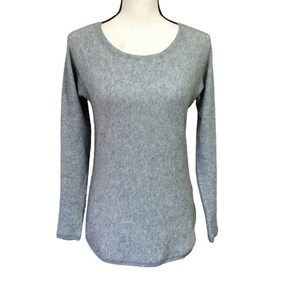 Max Studio Women's 100% 2 Ply Cashmere Crewneck Sweater Long Sleeve Gray Size XS - Picture 1 of 10